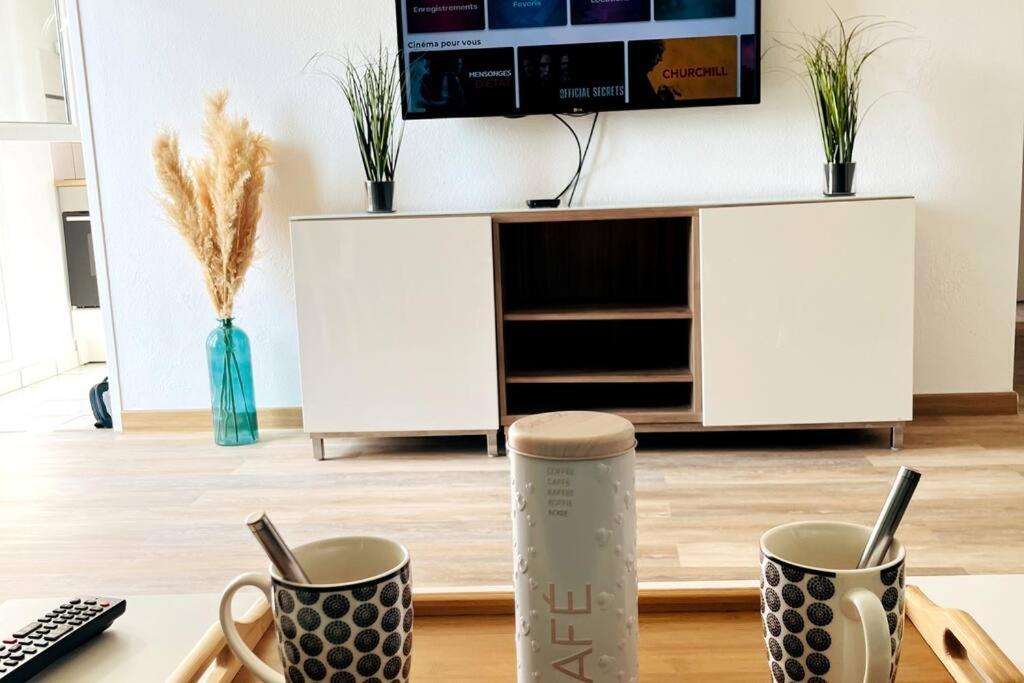 Apartment Penthouse De Standing: Vue Paris- 10min De L'aeroport - Parking Gratuit *